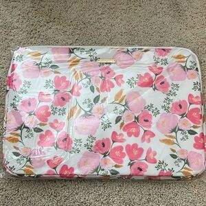 Mary Square Tech Pouch Laptop Sleeve Brand New, Lancaster Meadows